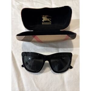 Burberry Women’s Sunglasses B 4130 3001/87 Black Frame